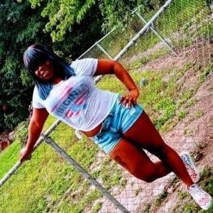 Meet your Posher, Lucinda